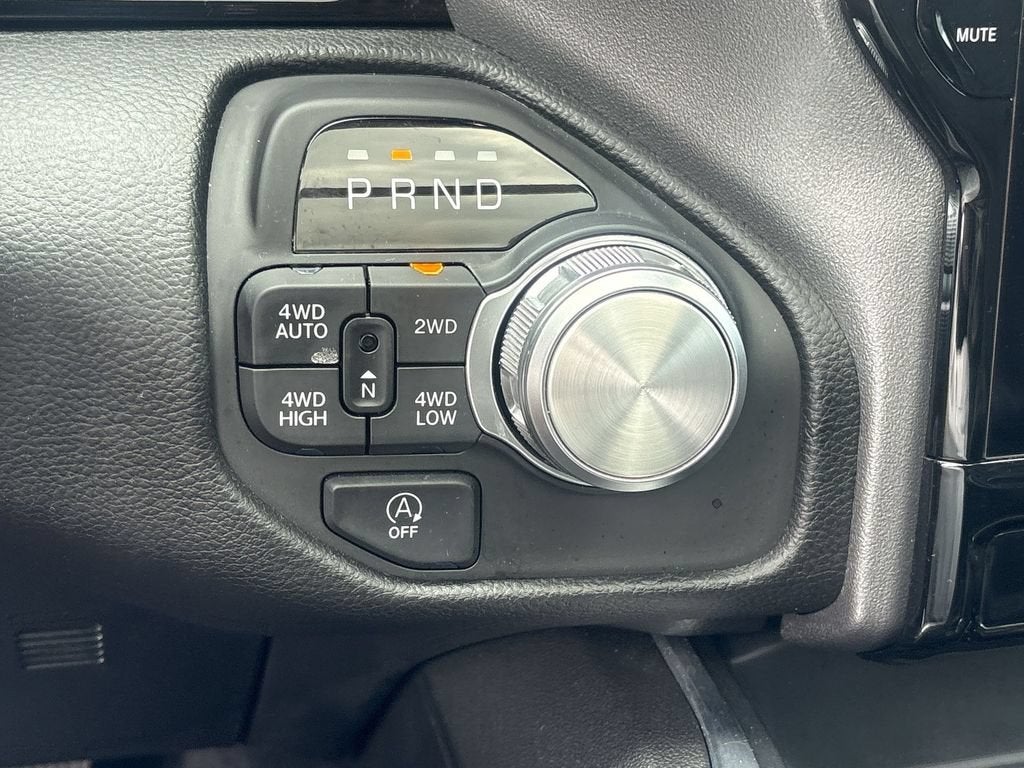 2025 RAM Ram 1500 Pickup Laramie - Photo 16