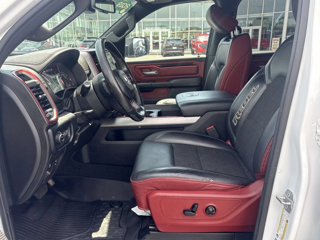 2019 RAM 1500 Rebel Crew Cab 4x4 5'7" Box