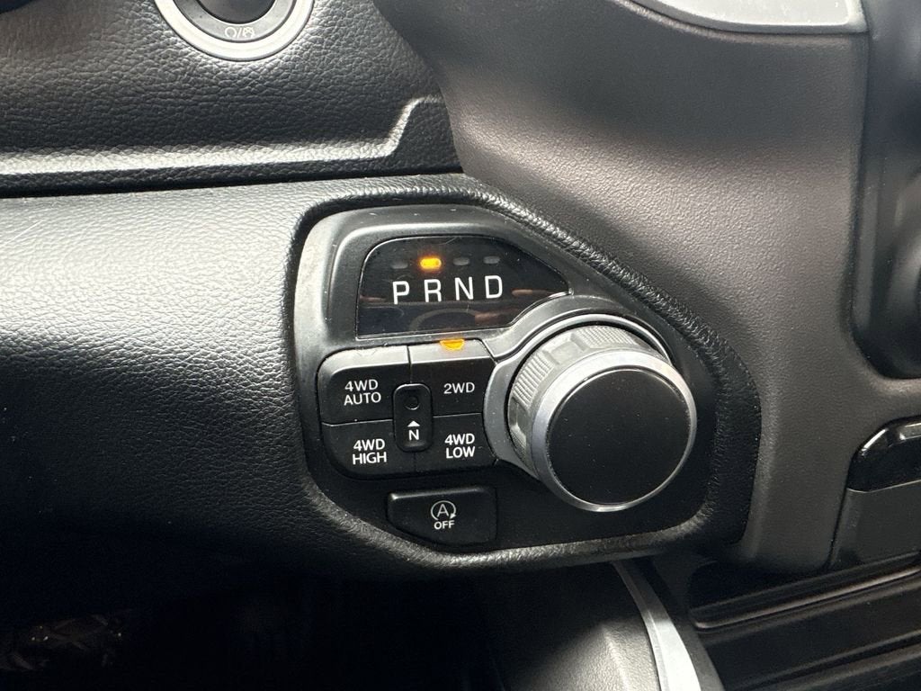 2021 RAM 1500 Big Horn Crew Cab 4x4 6'4" Box