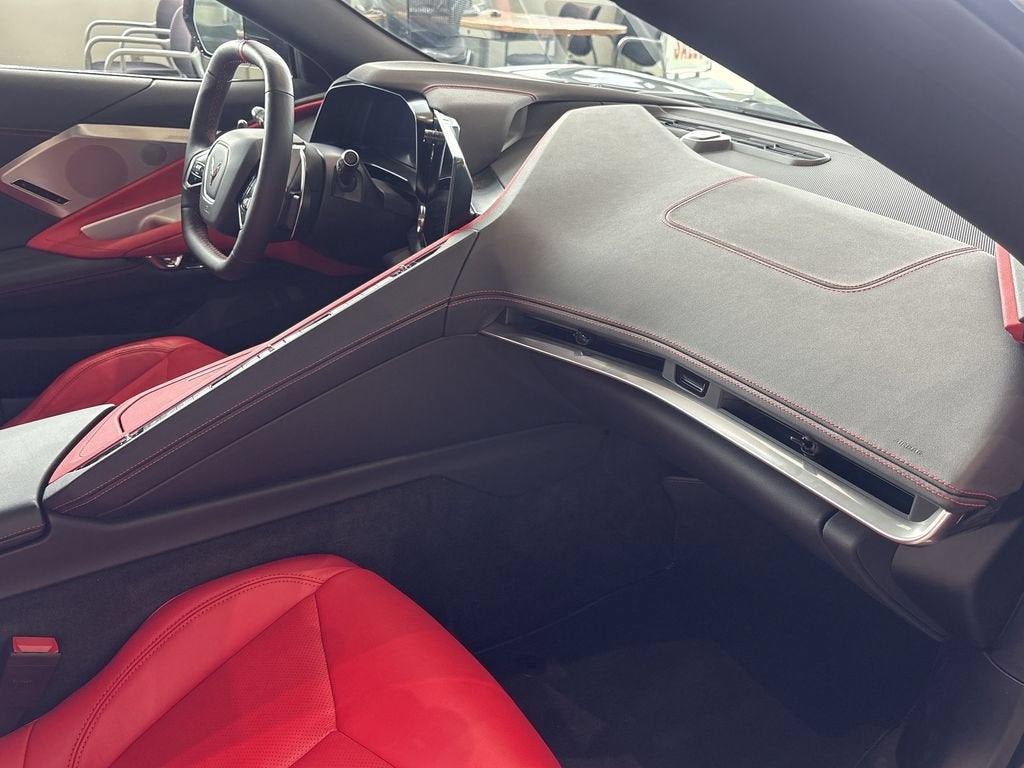 2023 Chevrolet Corvette Stingray 2LT