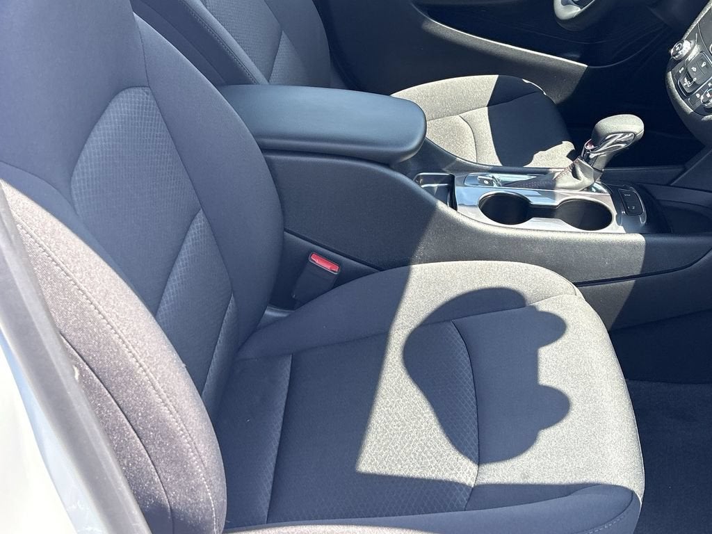 2023 Chevrolet Malibu RS