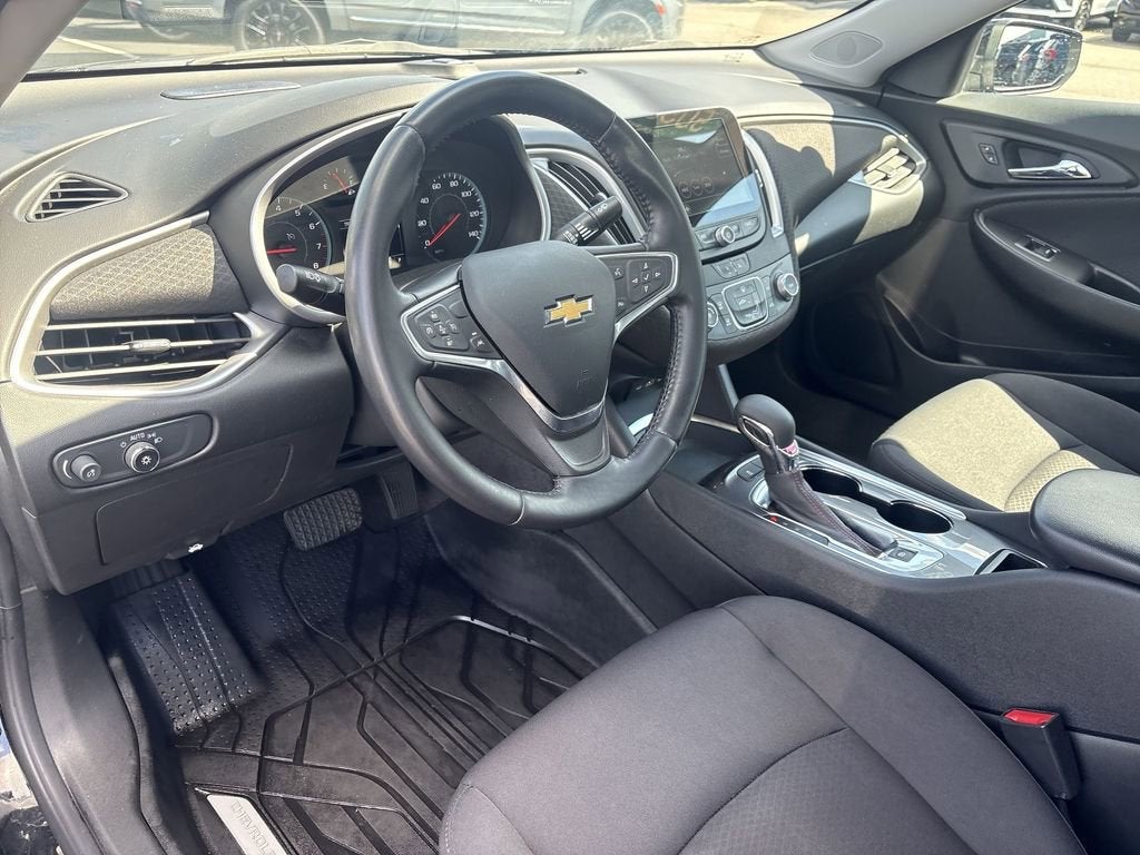 2022 Chevrolet Malibu RS