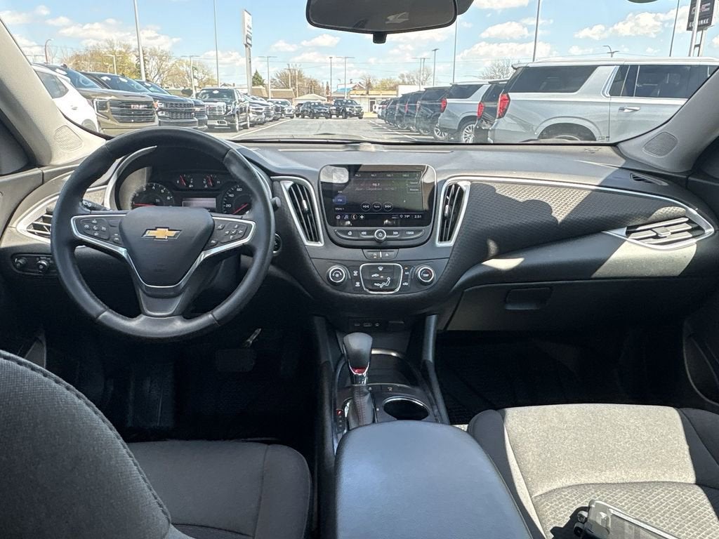 2022 Chevrolet Malibu RS