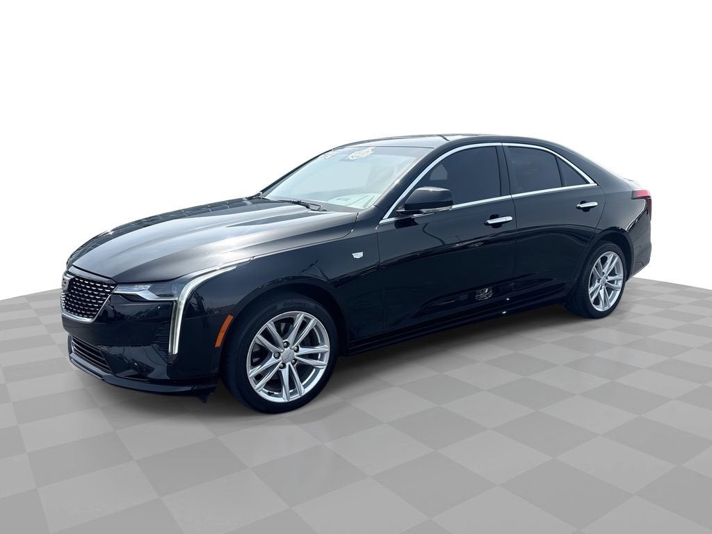 2023 Cadillac CT4 Luxury