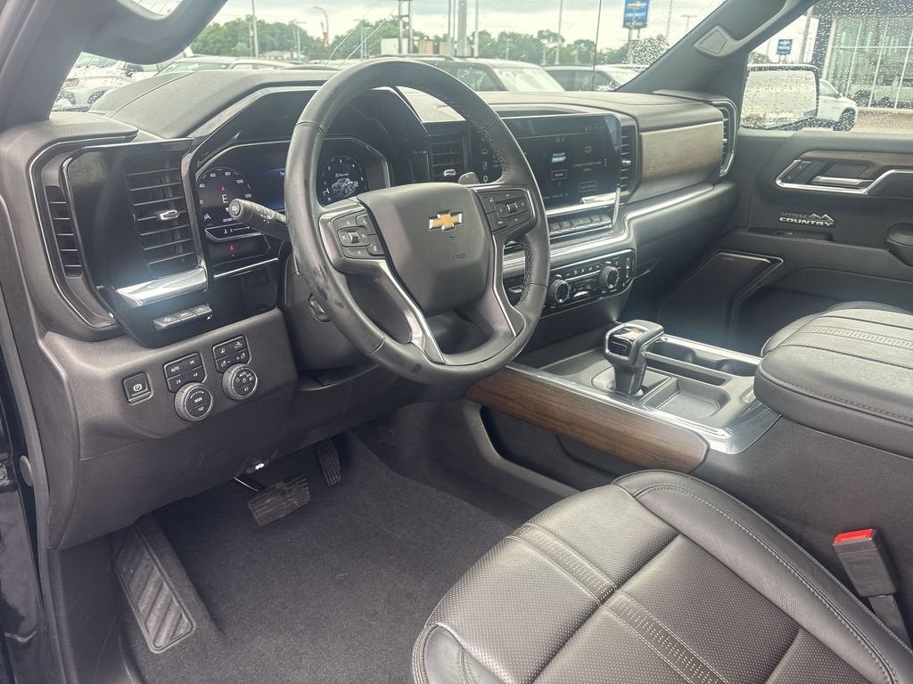 2025 Chevrolet Silverado 1500 High Country