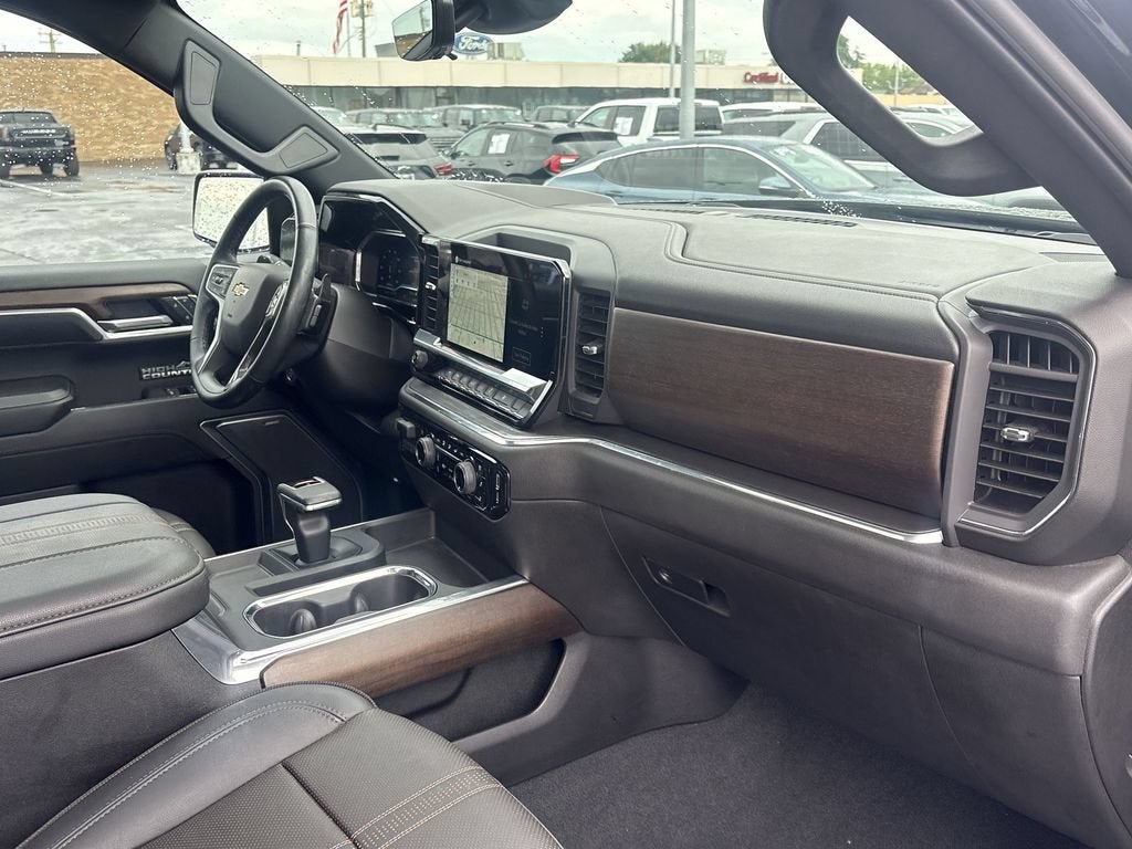 2025 Chevrolet Silverado 1500 High Country