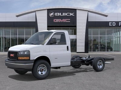 2025 GMC Savana Cutaway 3500 1WT