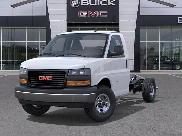 2025 GMC Savana Cutaway 3500 1WT