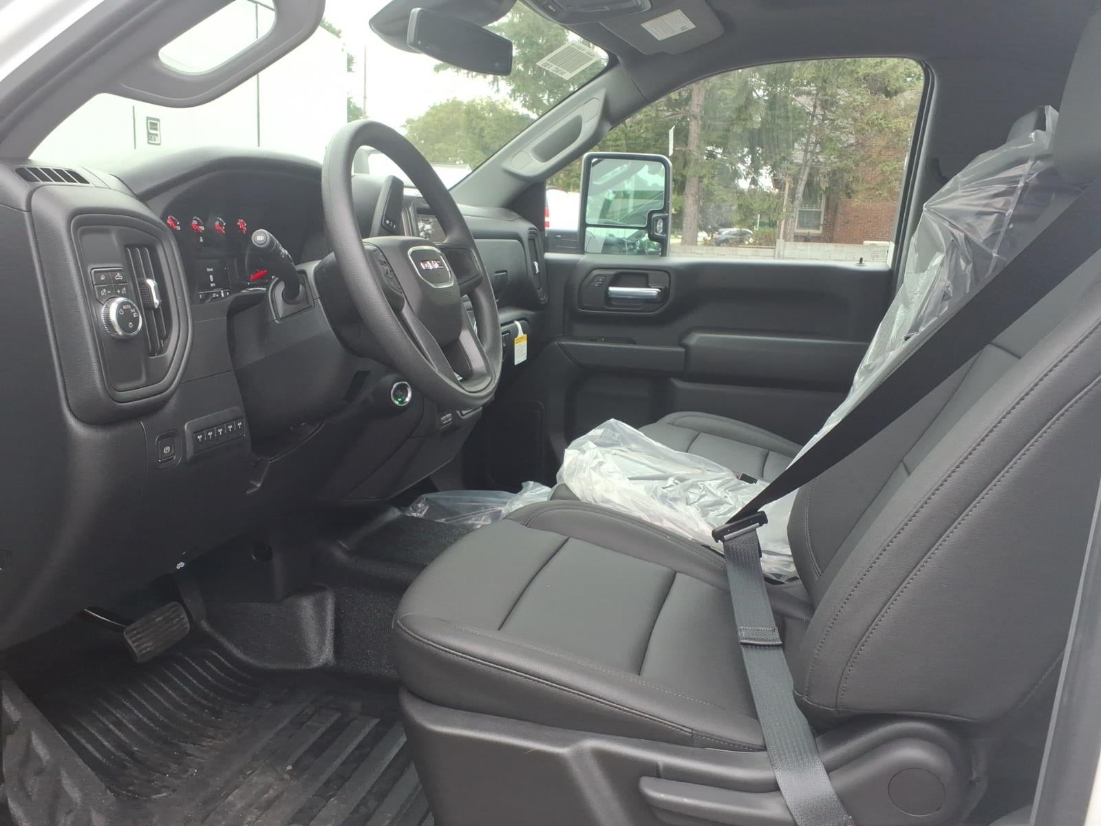 2026 GMC Sierra 3500 HD Chassis Cab Pro