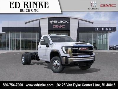 2026 GMC Sierra 3500 HD Chassis Cab Pro