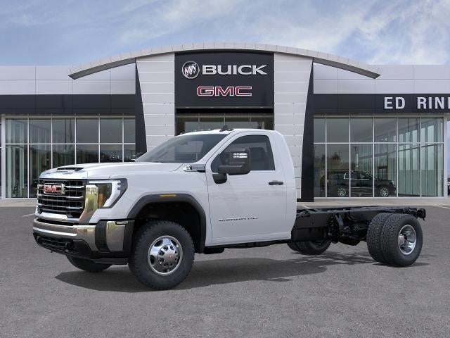 2026 GMC Sierra 3500 HD Chassis Cab Pro