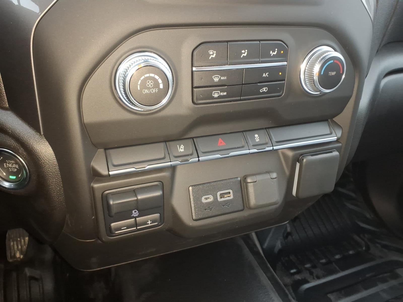 2025 GMC Sierra 3500 HD Pro