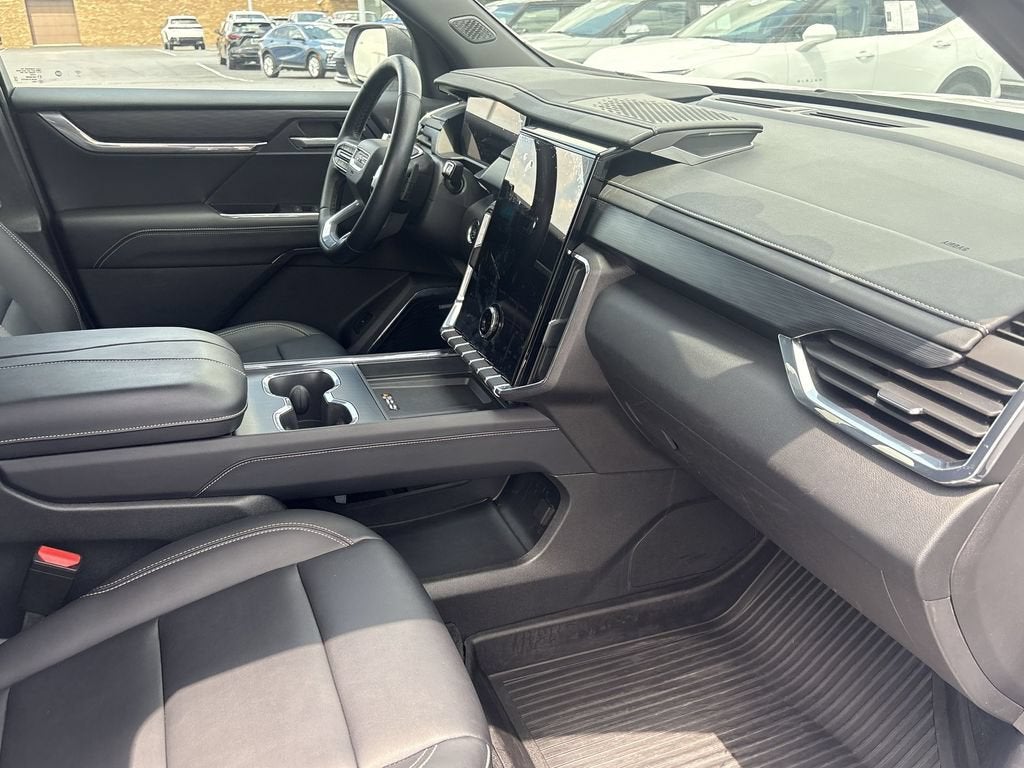 2024 GMC Acadia Elevation - Photo 28