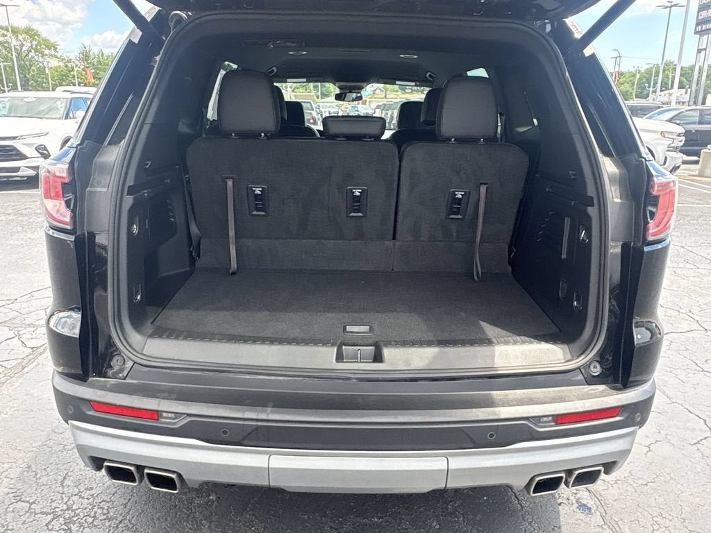 2024 GMC Acadia Elevation