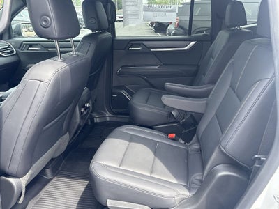 2024 GMC Acadia Elevation