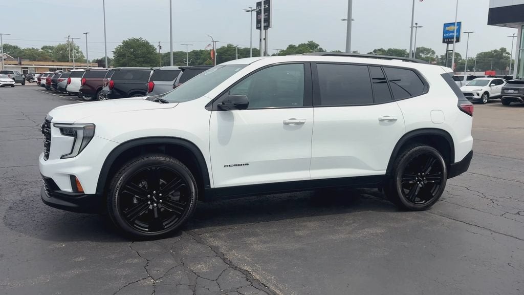 2024 GMC Acadia Elevation