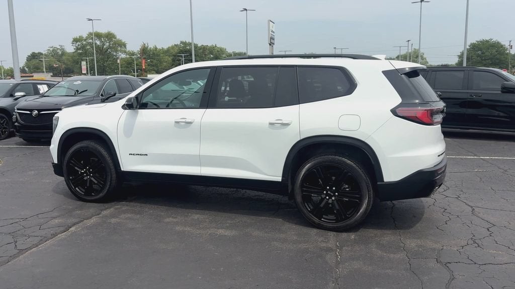 2024 GMC Acadia Elevation
