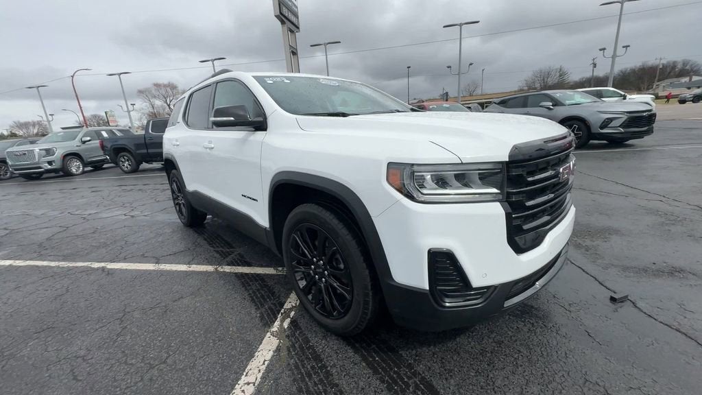 2023 GMC Acadia SLE