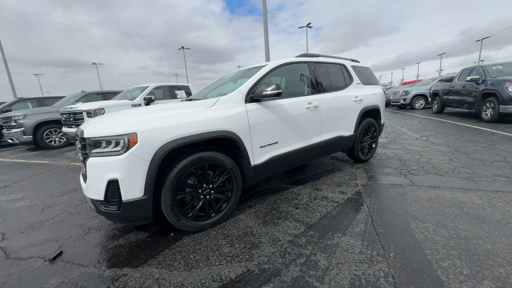 2023 GMC Acadia SLE