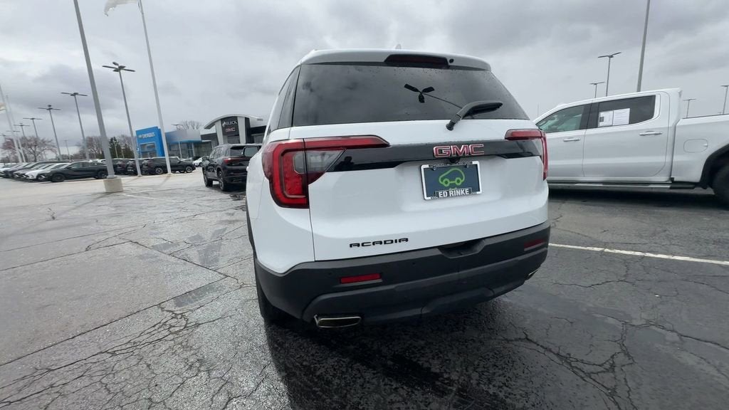 2023 GMC Acadia SLE