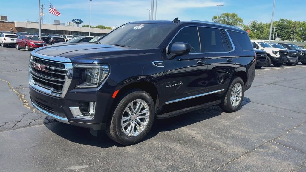 2023 GMC Yukon SLT