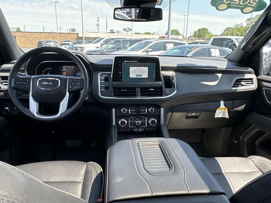2023 GMC Yukon SLT
