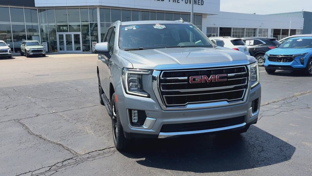 2023 GMC Yukon SLT