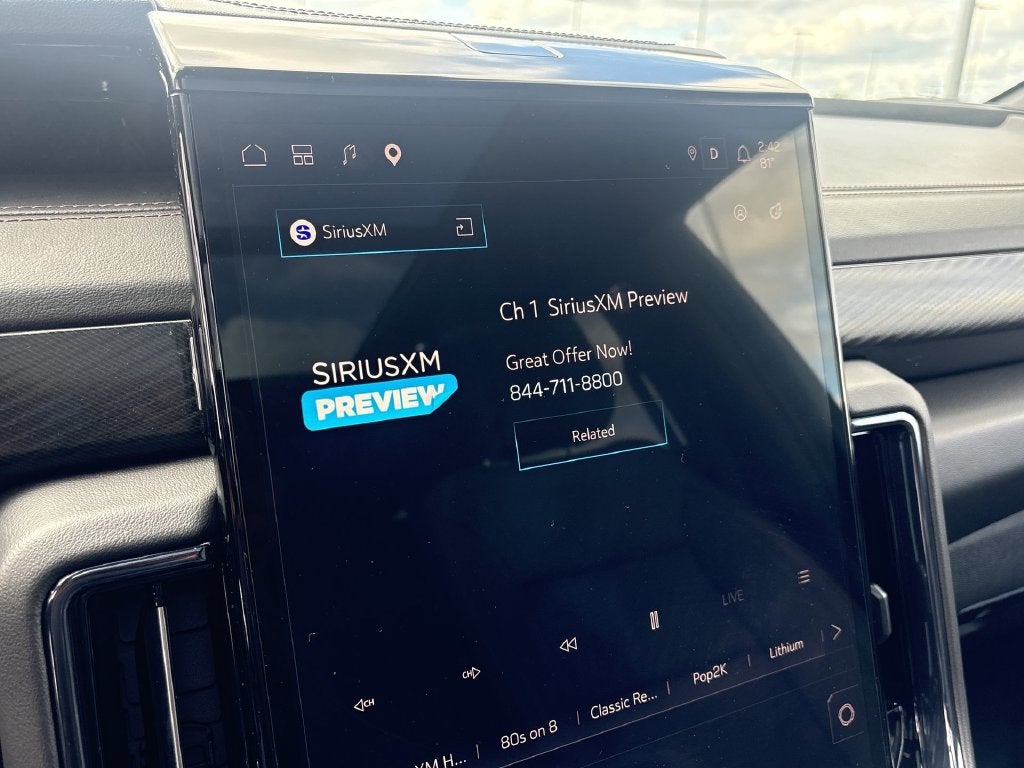 2025 GMC Yukon XL AT4 - Photo 13