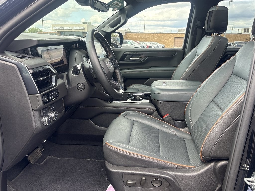 2025 GMC Yukon XL AT4 - Photo 20