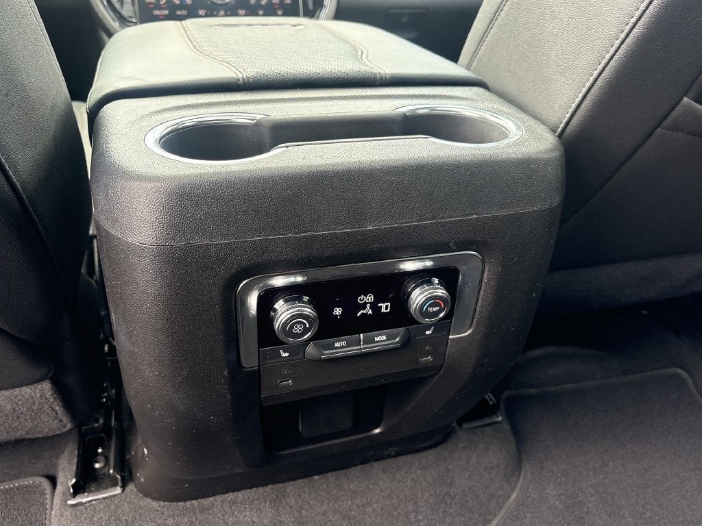 2025 GMC Yukon XL AT4 - Photo 22
