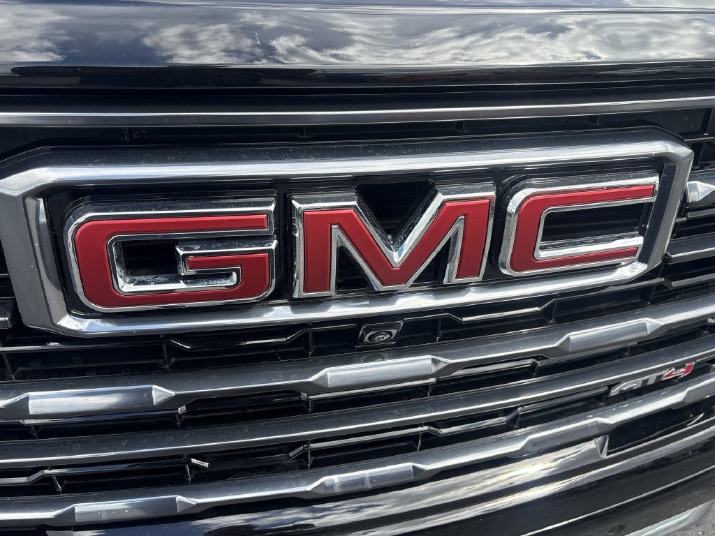 2025 GMC Yukon XL AT4 - Photo 32