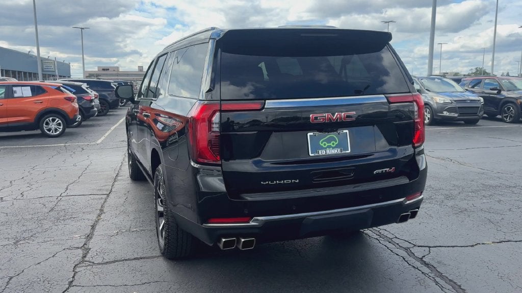 2025 GMC Yukon XL AT4 - Photo 7
