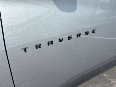 2023 Chevrolet Traverse LS