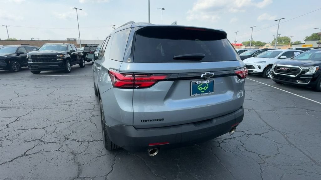 2023 Chevrolet Traverse LS