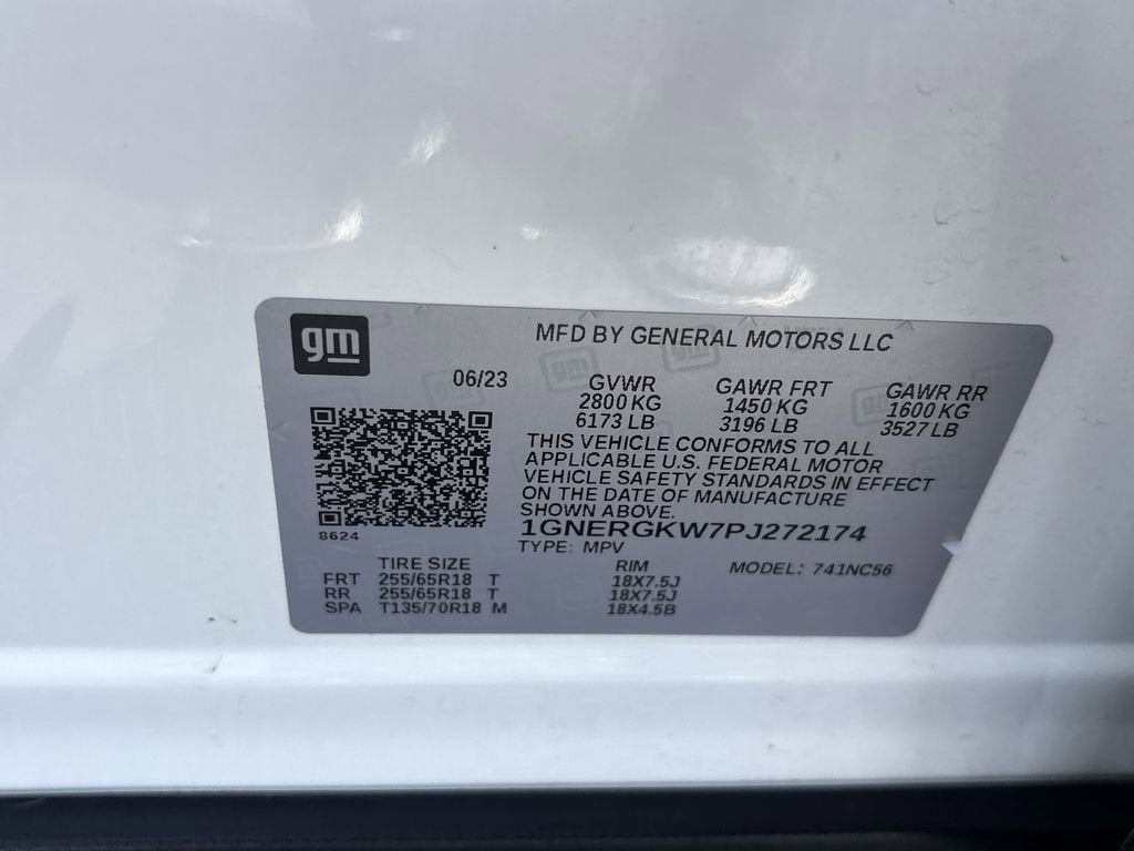 2023 Chevrolet Traverse LT Cloth