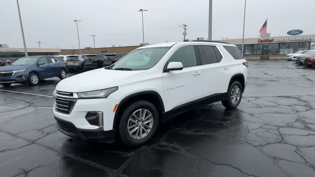 2023 Chevrolet Traverse LT Leather