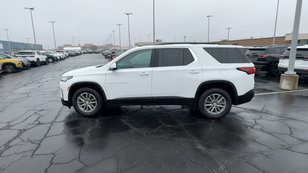2023 Chevrolet Traverse LT Leather