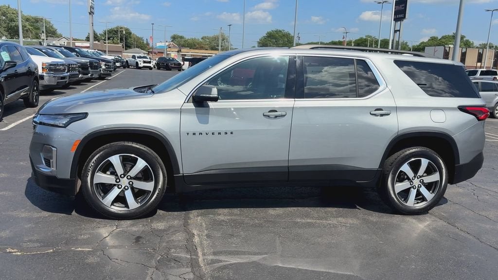 2023 Chevrolet Traverse LT Leather