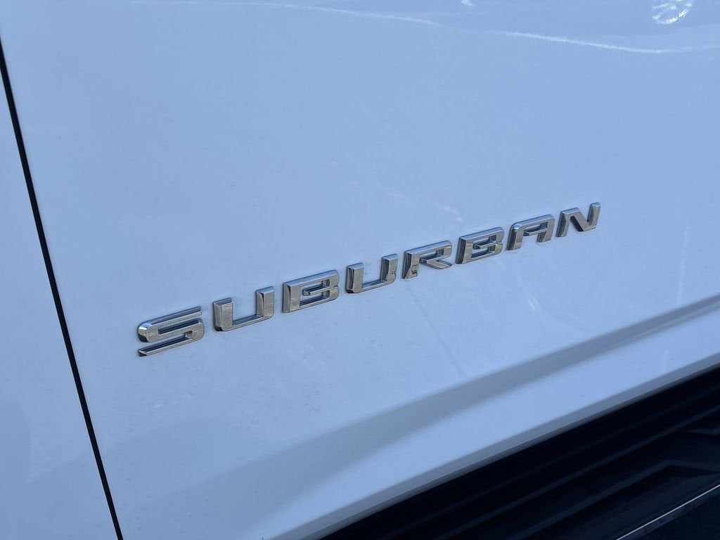 2023 Chevrolet Suburban LS