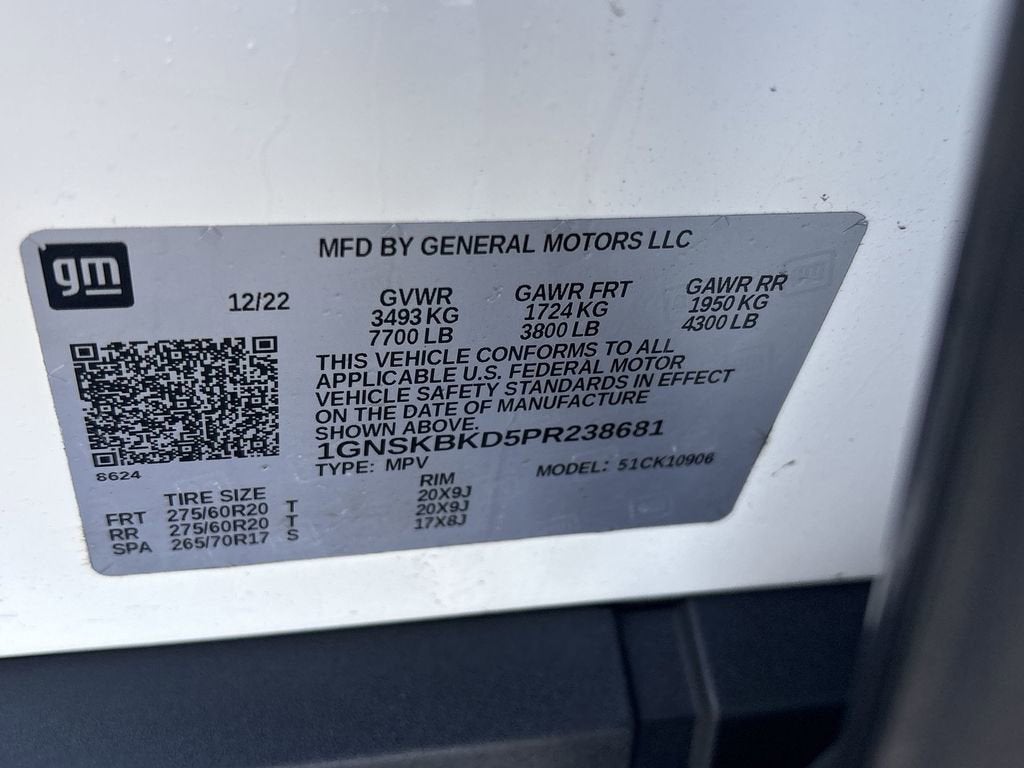 2023 Chevrolet Suburban LS