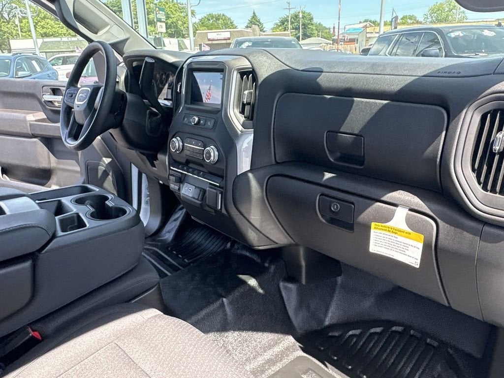 2024 GMC Sierra 2500 HD Pro