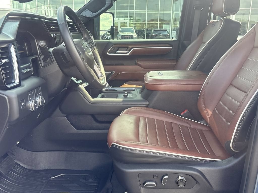 2026 GMC Sierra 3500HD Denali Ultimate - Photo 20