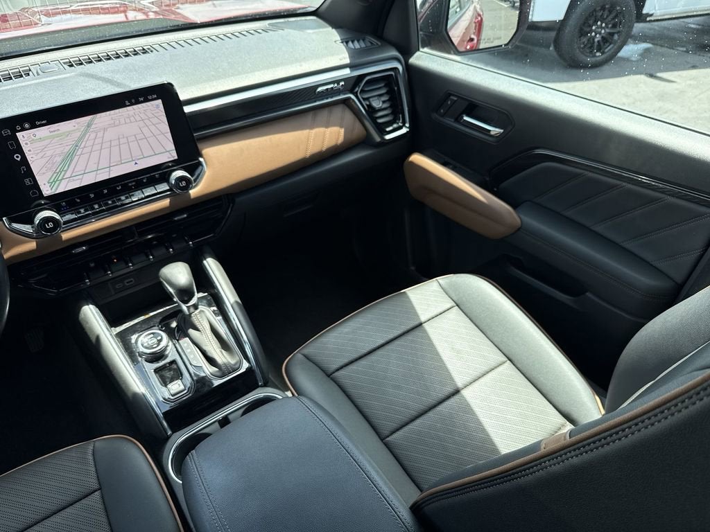 2023 GMC Canyon AT4 - Photo 11