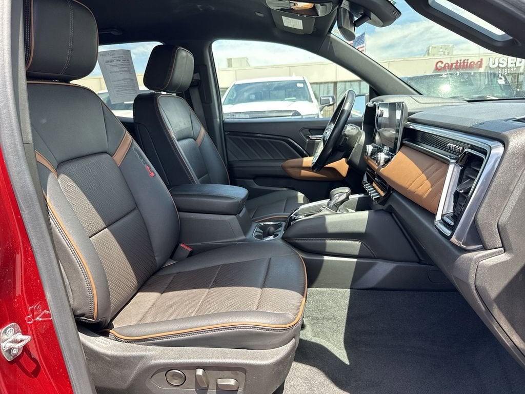 2023 GMC Canyon AT4 - Photo 30
