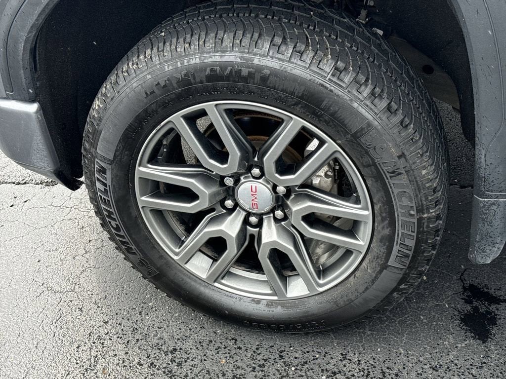 2022 GMC Sierra 1500 Limited AT4