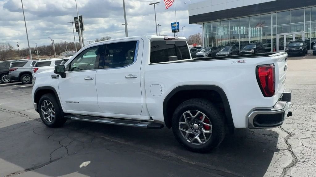 2023 GMC Sierra 1500 SLT