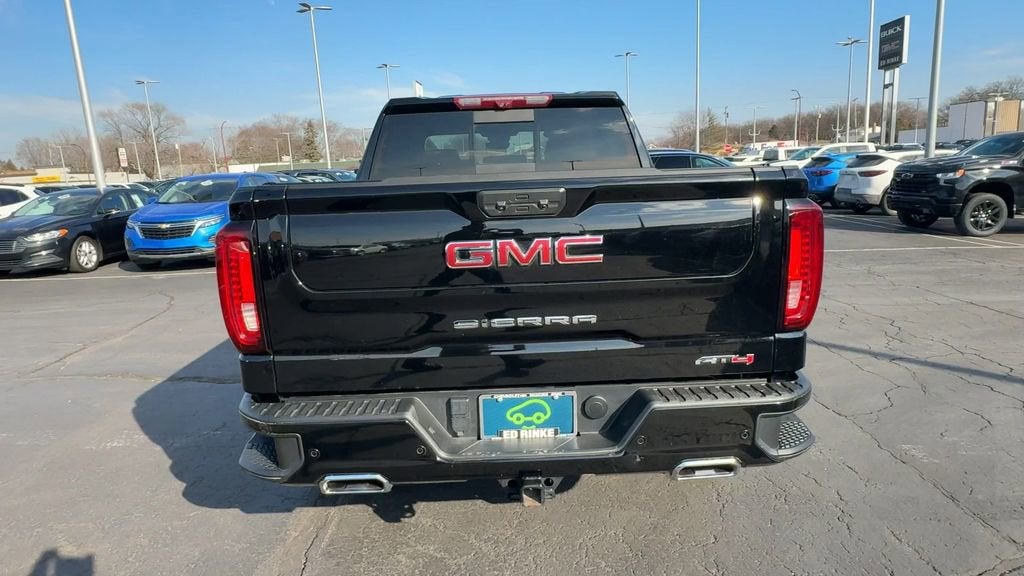 2024 GMC Sierra 1500 AT4