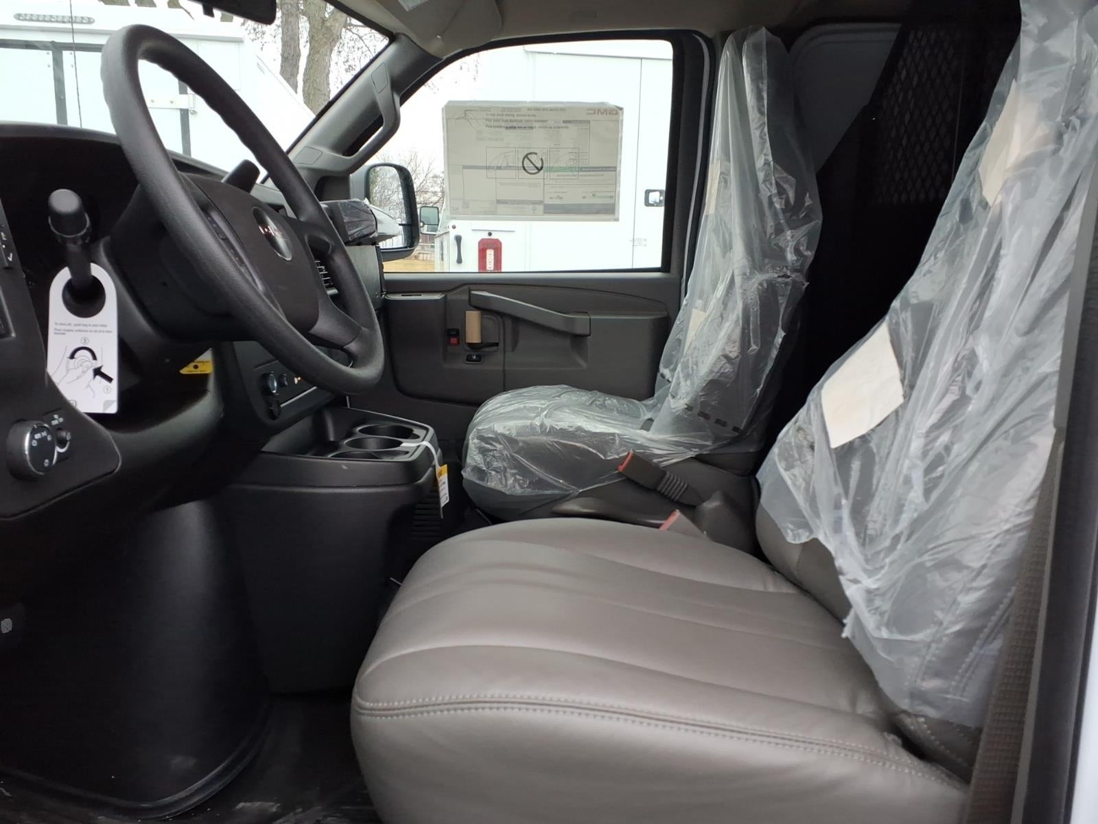 2025 GMC Savana Cargo Work Van