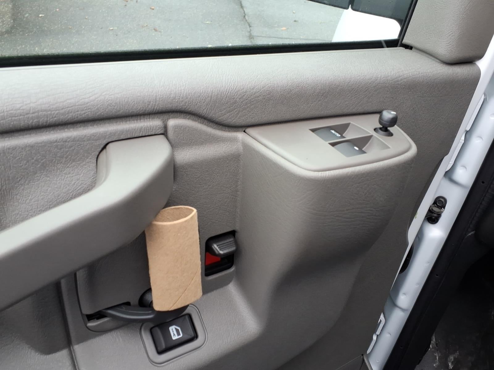 2025 GMC Savana Cargo Work Van - Photo 14