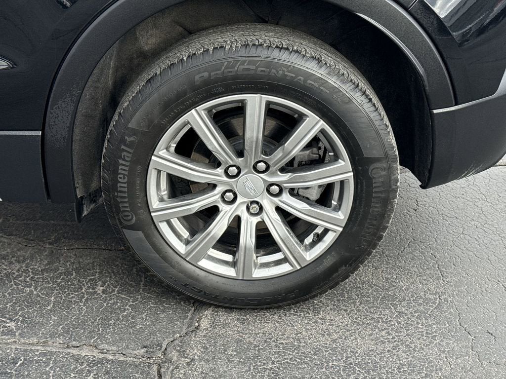 2023 Cadillac XT4 Premium Luxury